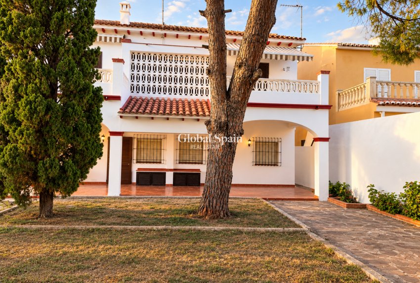 Wederverkoop - VILLA -
DENIA - Les Marines - Las Marinas