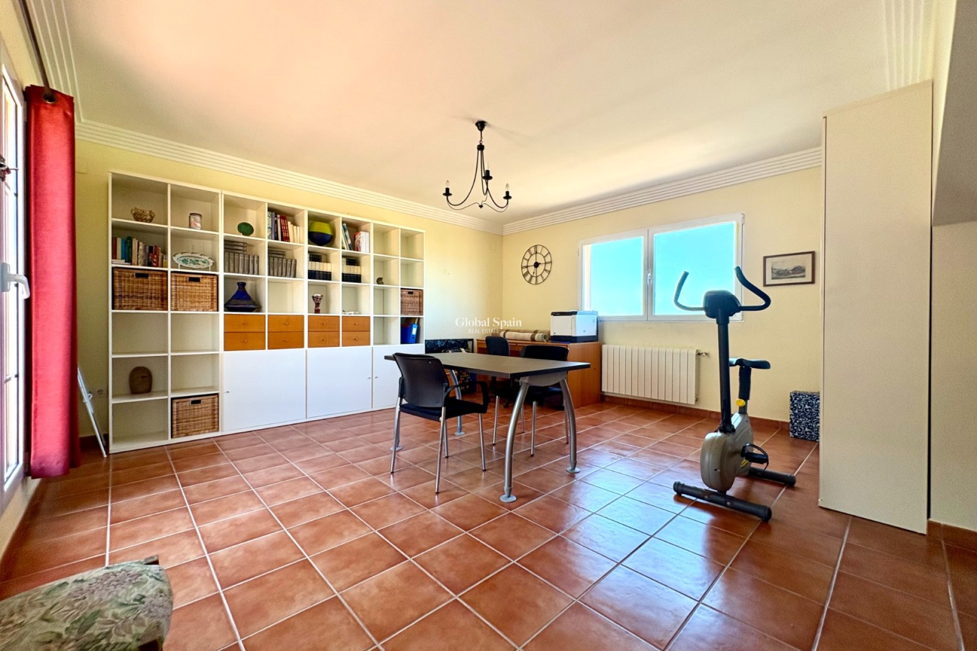 Wederverkoop - VILLA -
DENIA - Montgó