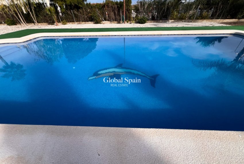 Wederverkoop - VILLA -
DOLORES