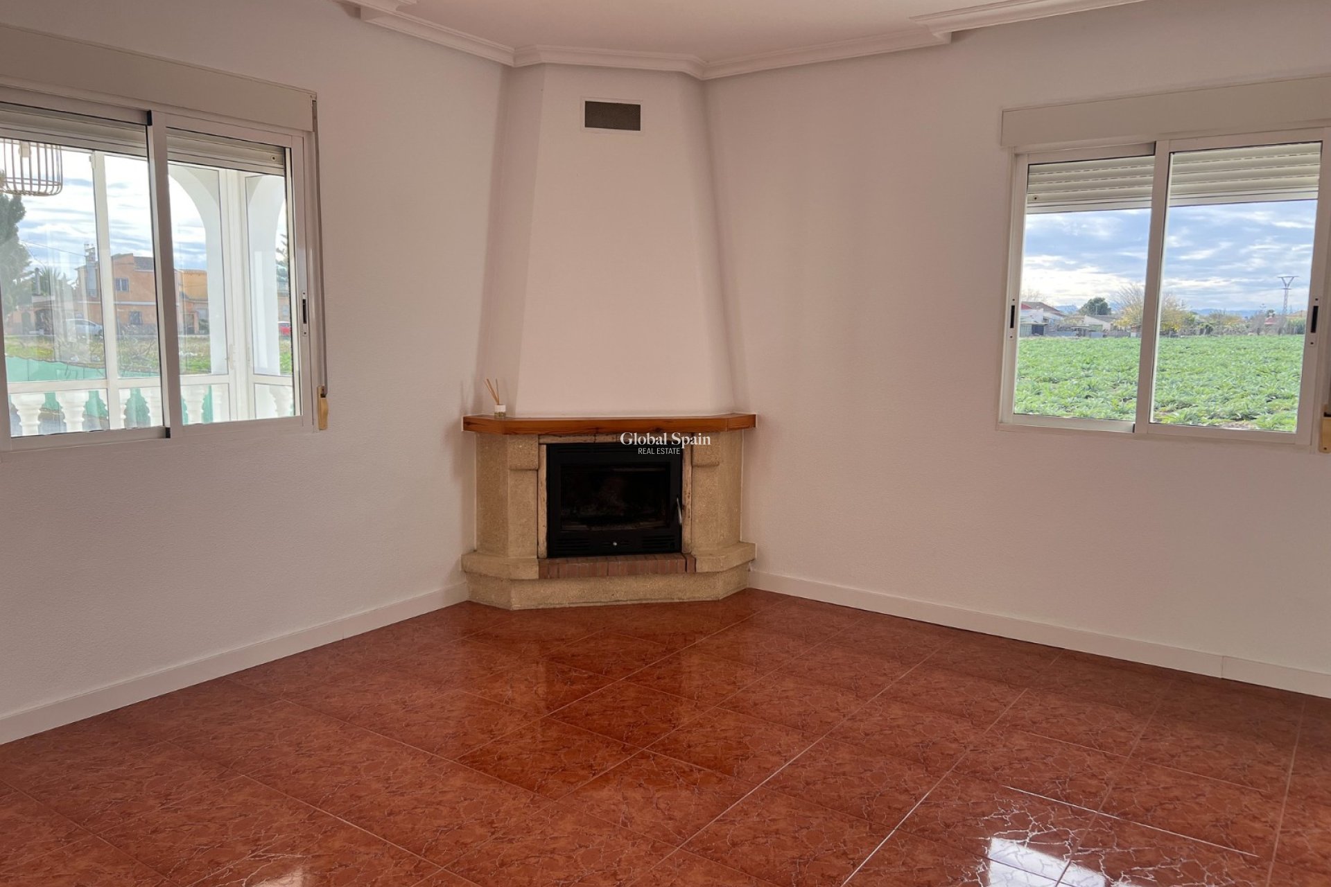 Wederverkoop - VILLA -
DOLORES