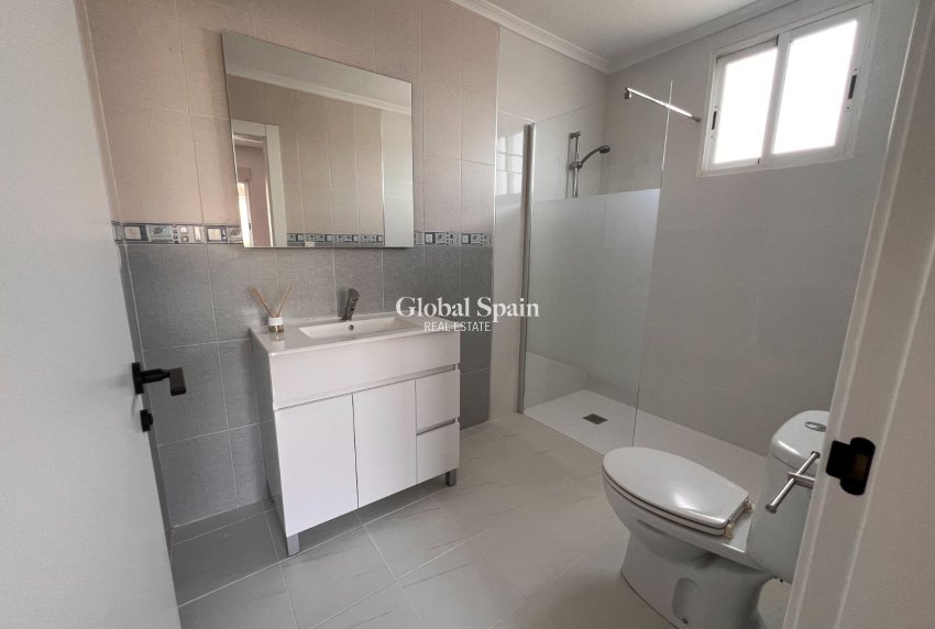 Wederverkoop - VILLA -
DOLORES