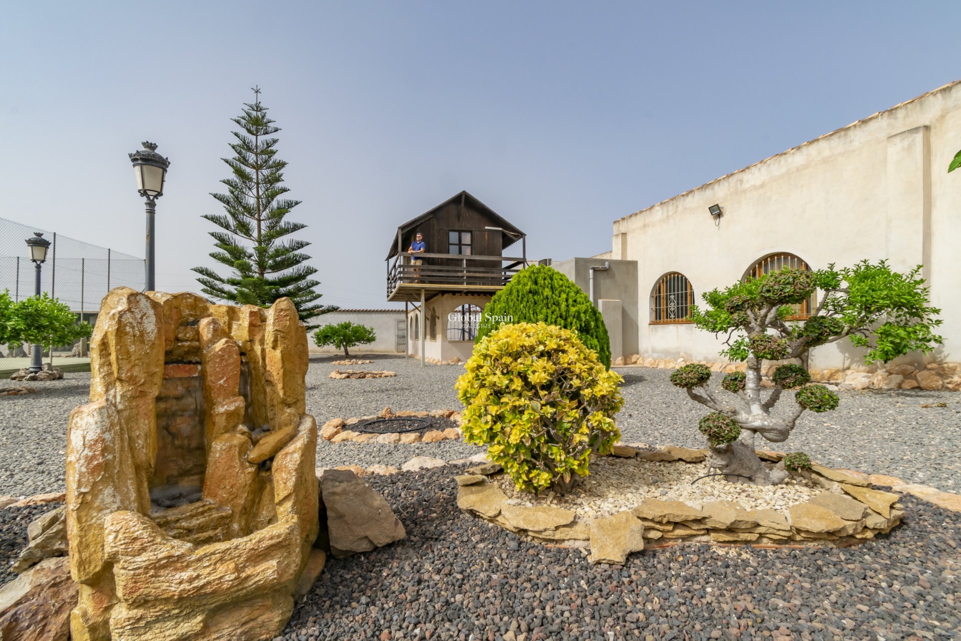 Wederverkoop - VILLA -
EL BEAL - Inland