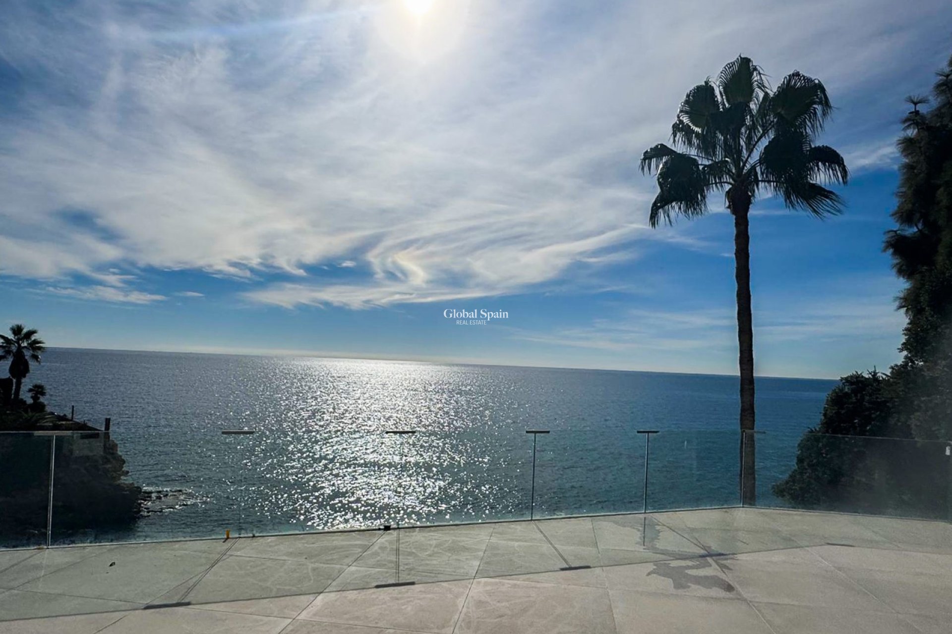 Wederverkoop - VILLA -
EL CAMPELLO - Coveta Fuma