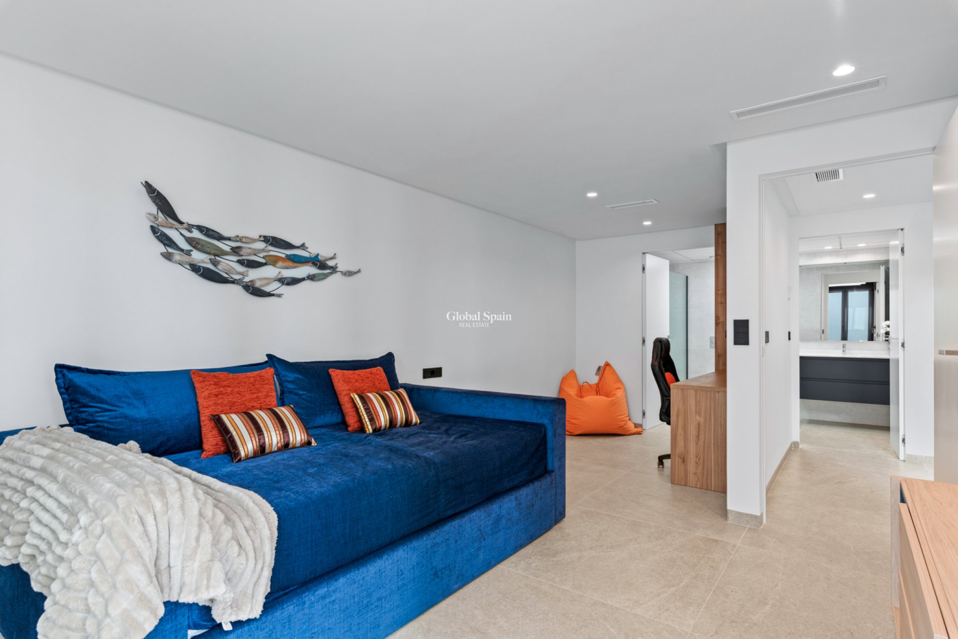 Wederverkoop - VILLA -
EL CAMPELLO - El Amerador