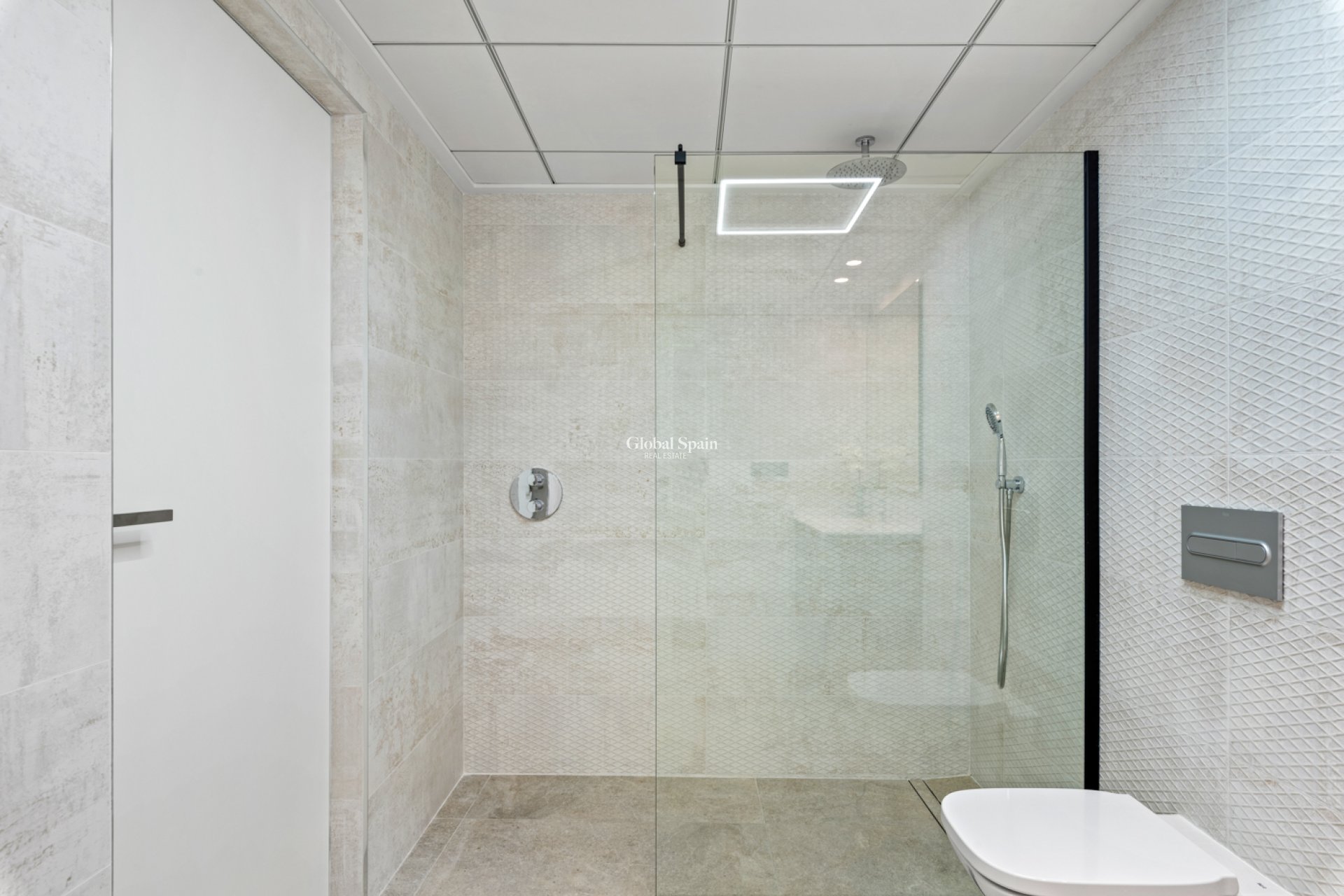 Wederverkoop - Villa -
El Campello - El Amerador