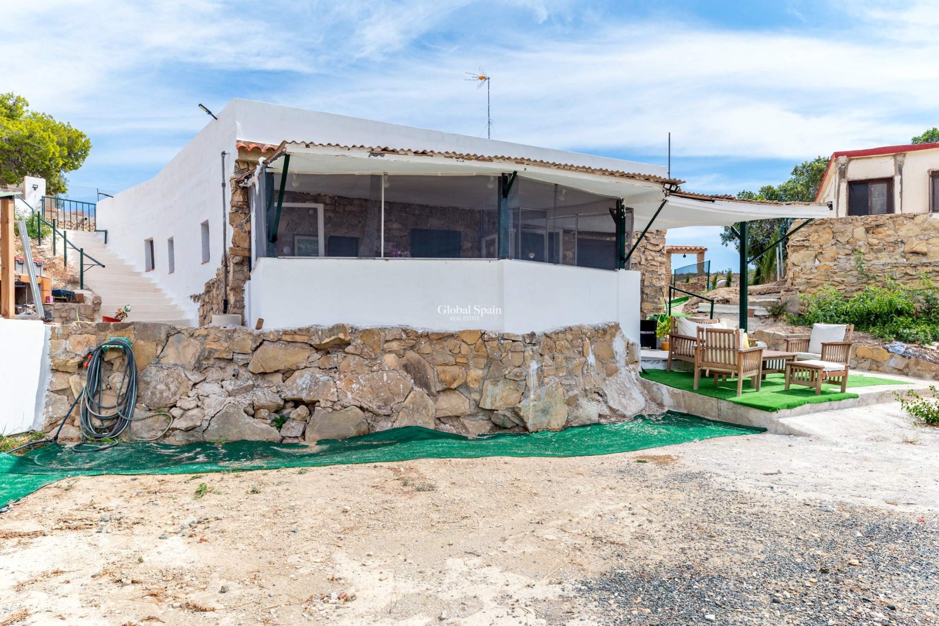 Wederverkoop - VILLA -
EL CAMPELLO - Pueblo Acantilado - Lanuza