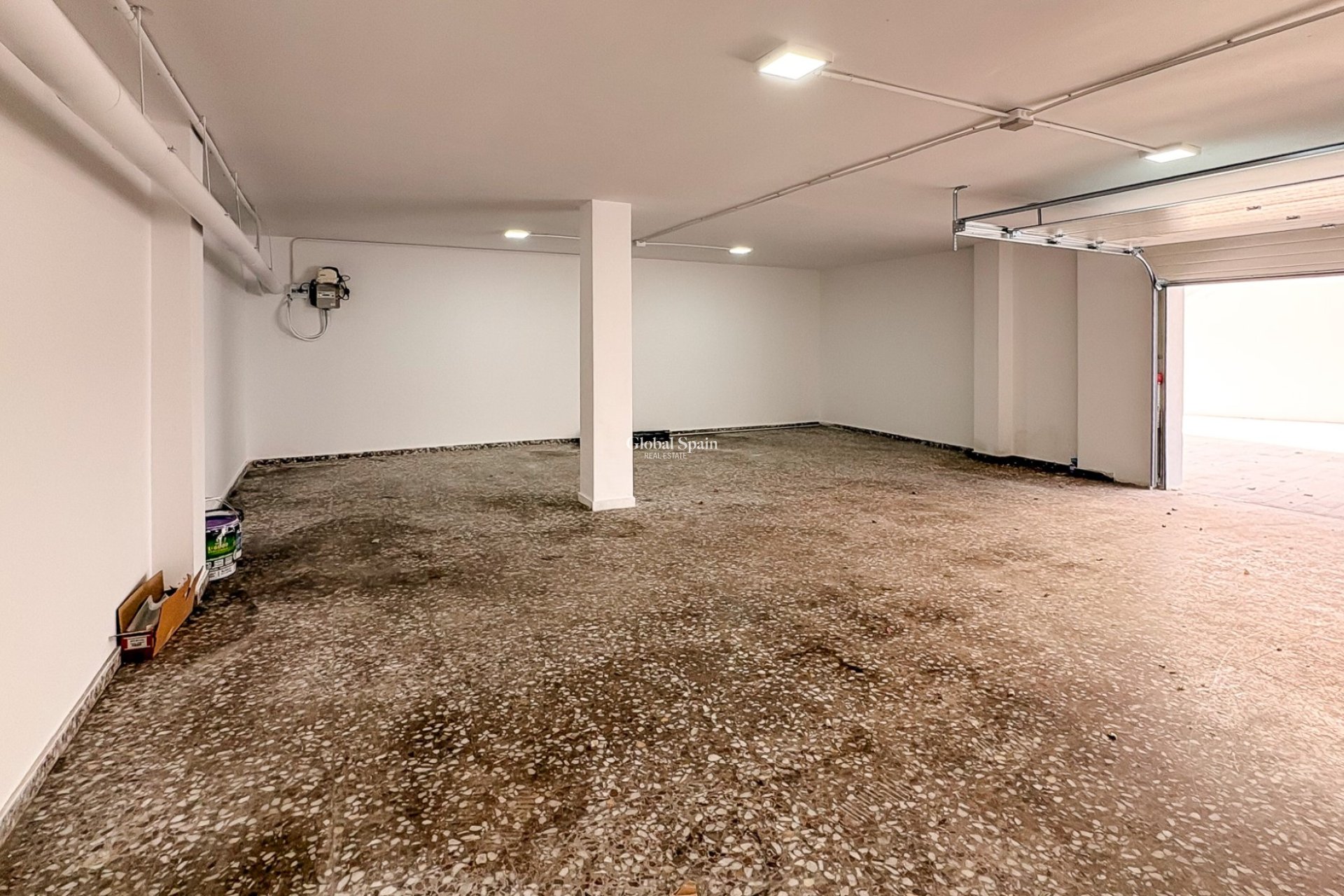 Wederverkoop - VILLA -
EL CAMPELLO - Pueblo Acantilado - Venta Lanuza