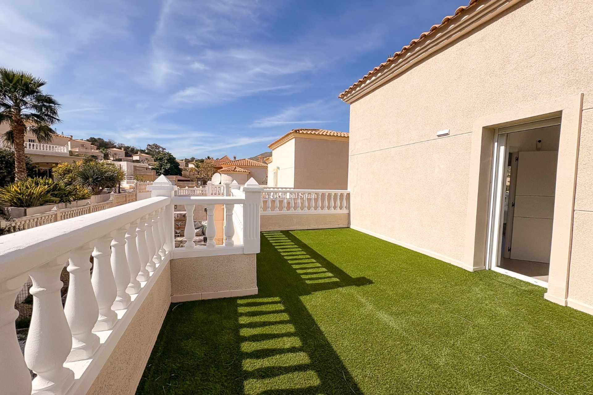 Wederverkoop - VILLA -
EL CAMPELLO - Pueblo Acantilado - Venta Lanuza