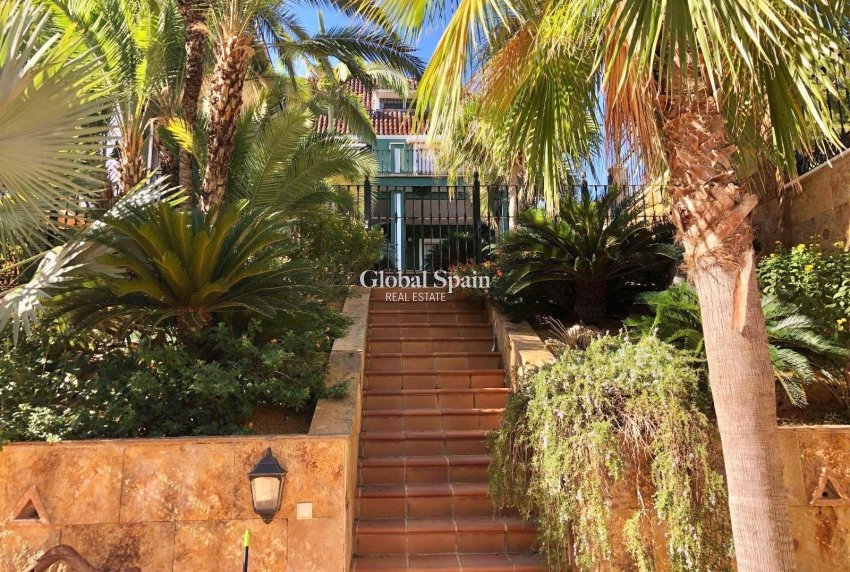 Wederverkoop - VILLA -
EL PALMAR - El Palmar