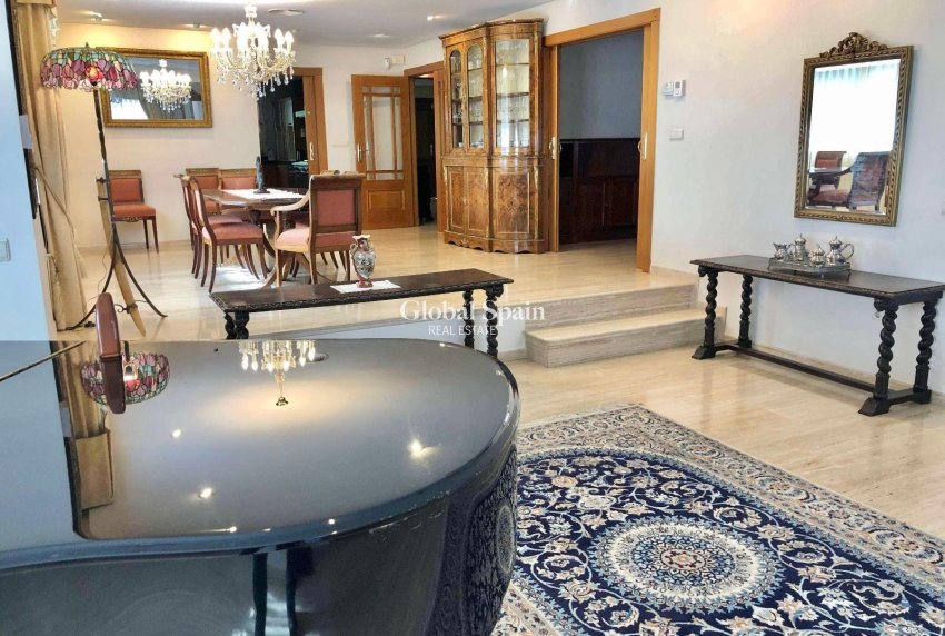 Wederverkoop - VILLA -
EL PALMAR - El Palmar