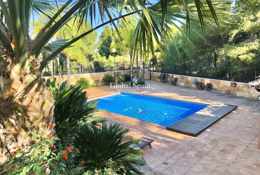 Wederverkoop - VILLA -
EL PALMAR - El Palmar