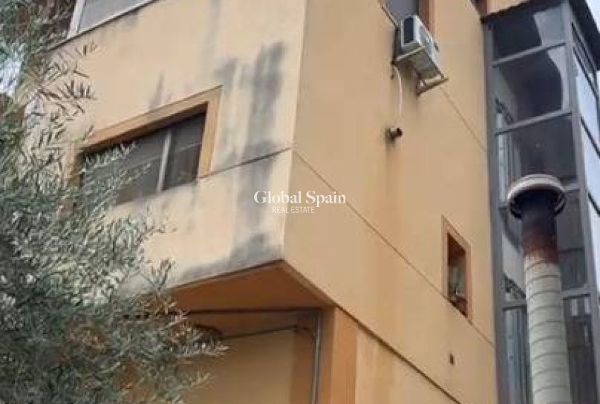 Wederverkoop - VILLA -
EL PALMAR - El Palmar