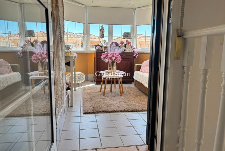 Wederverkoop - VILLA -
EL RASO - Costa Blanca