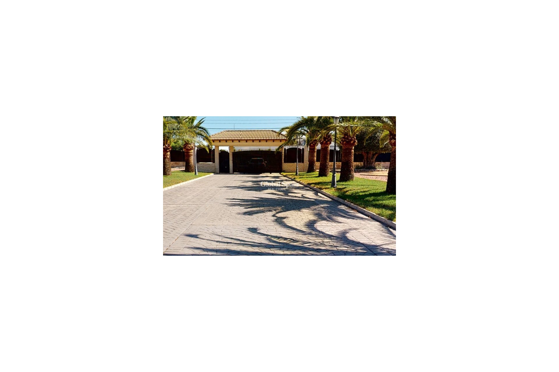 Wederverkoop - VILLA -
ELCHE - Costa Blanca