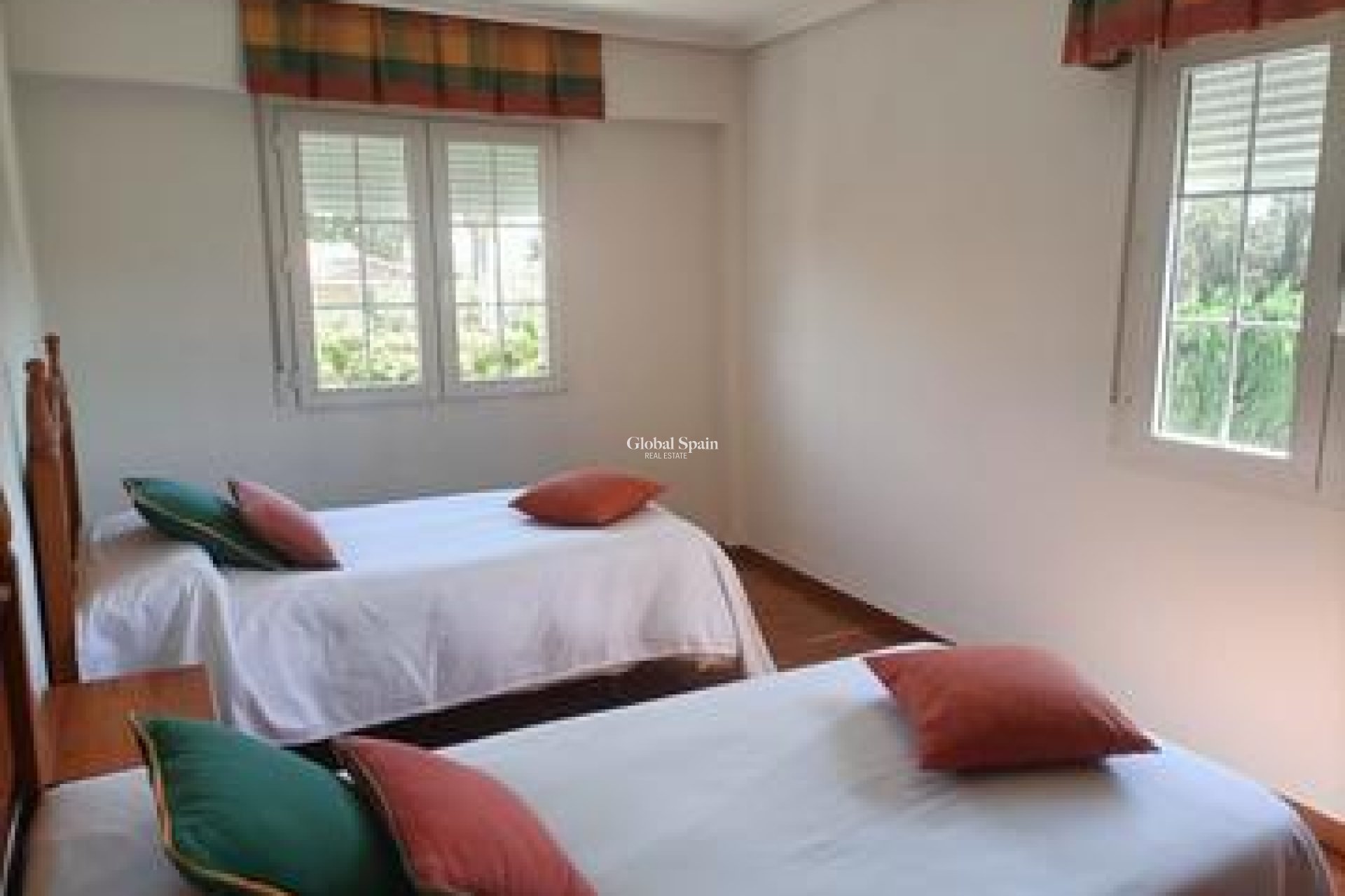 Wederverkoop - VILLA -
ELCHE - Costa Blanca