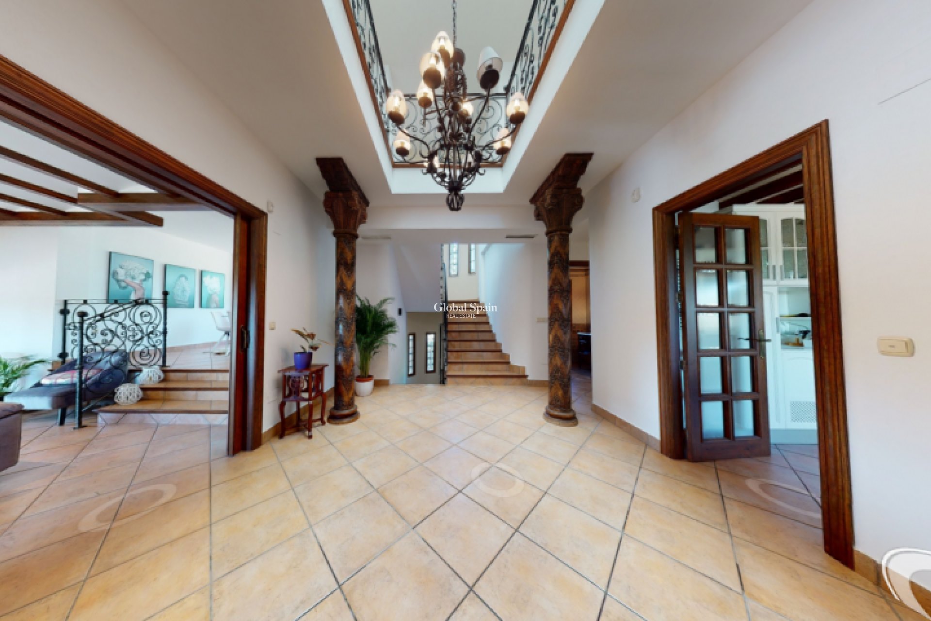 Wederverkoop - VILLA -
ELCHE - Costa Blanca