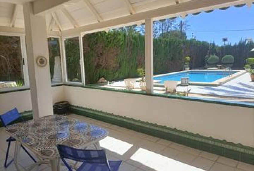 Wederverkoop - VILLA -
ELCHE - Costa Blanca