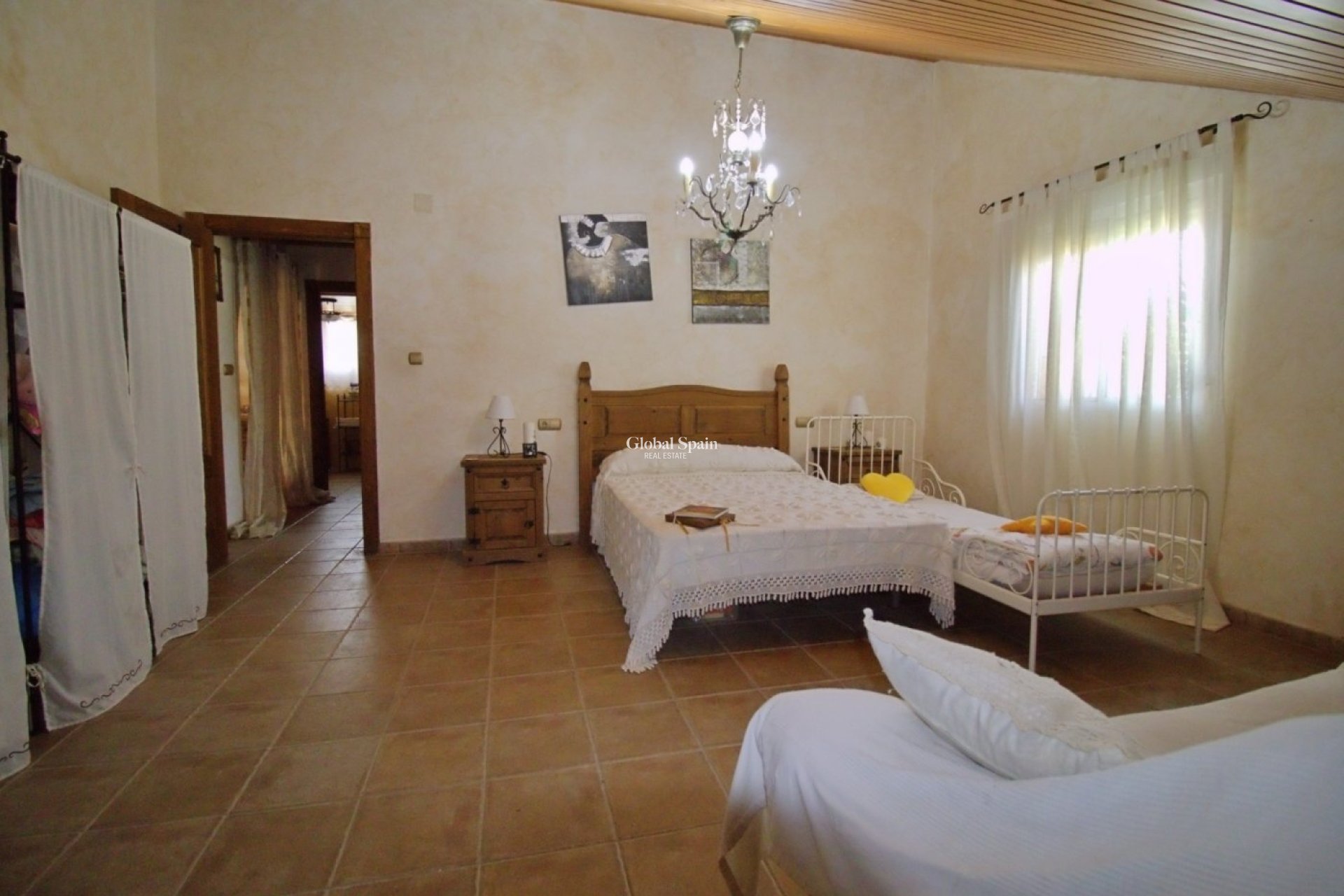 Wederverkoop - VILLA -
ELCHE - Valverde