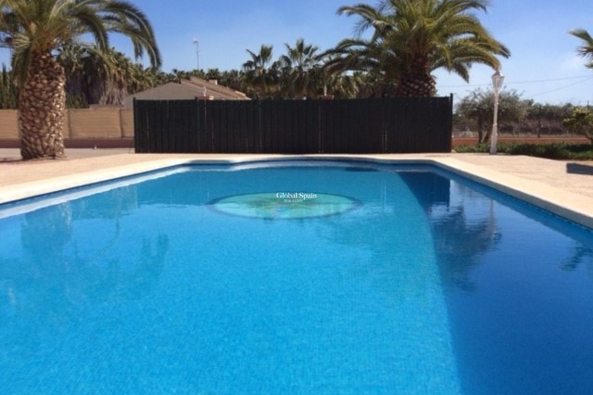 Wederverkoop - VILLA -
ELCHE