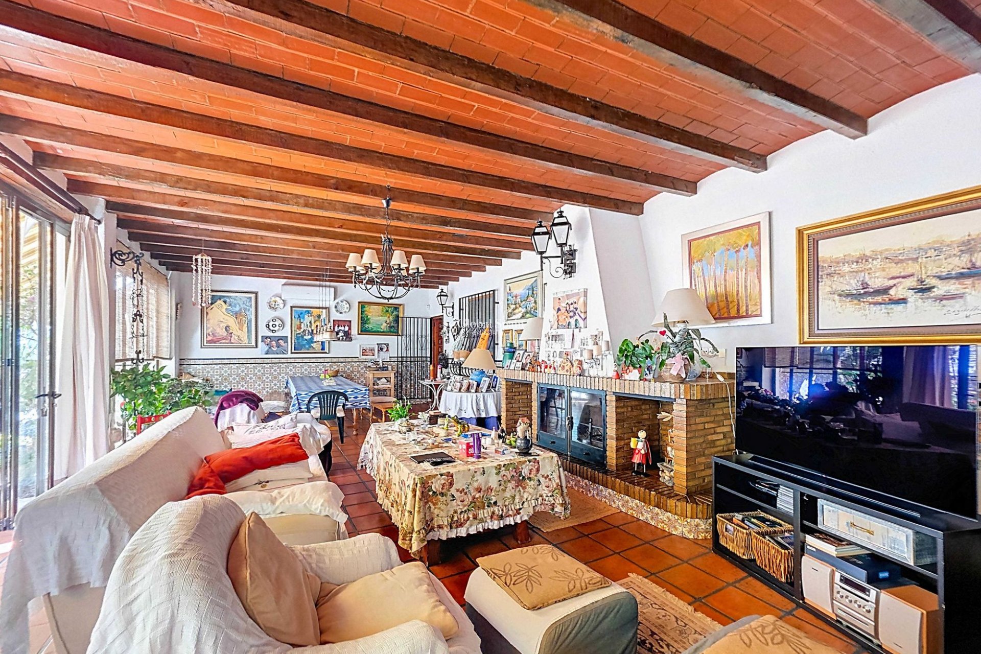 Wederverkoop - Villa -
Elda