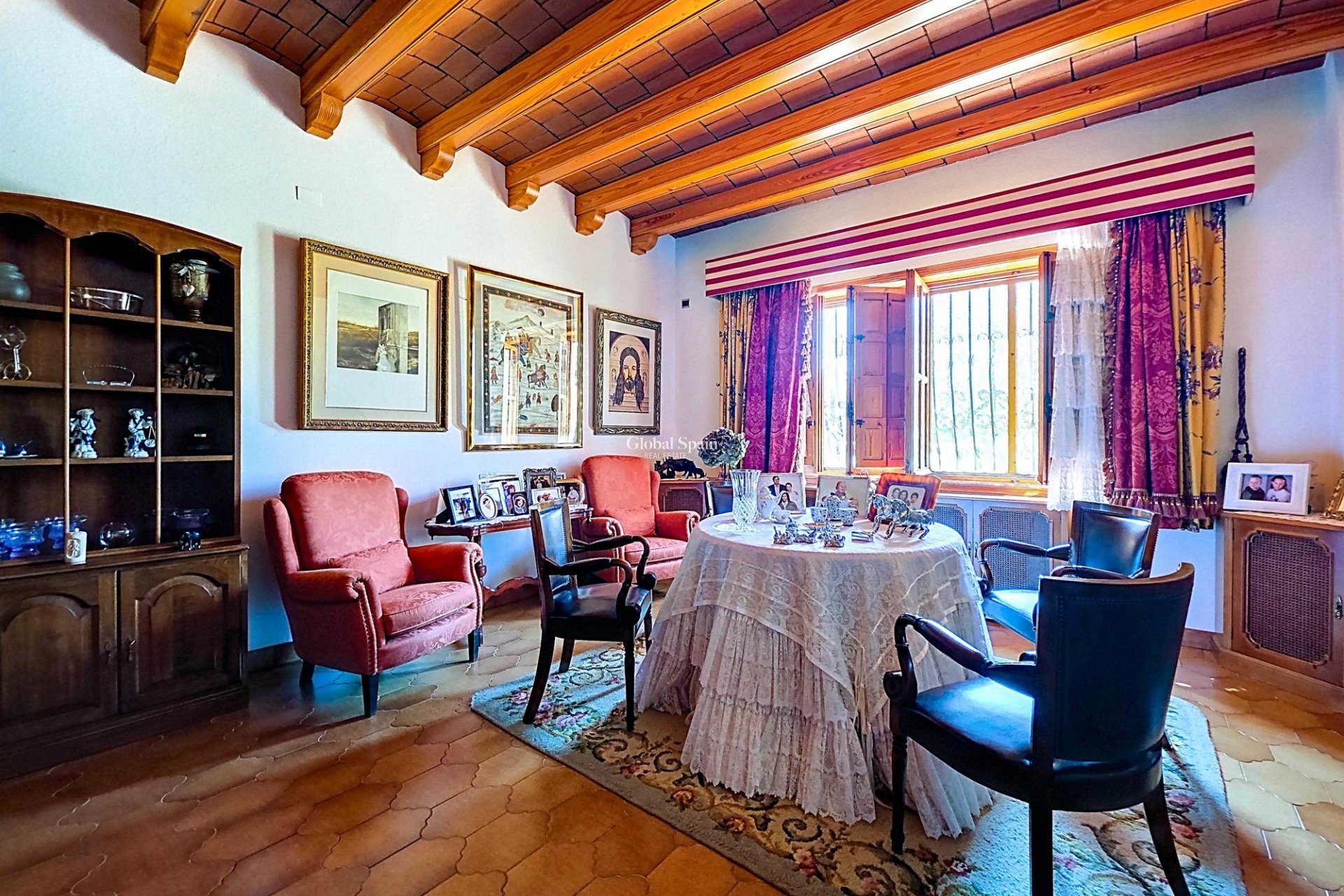 Wederverkoop - Villa -
Elda