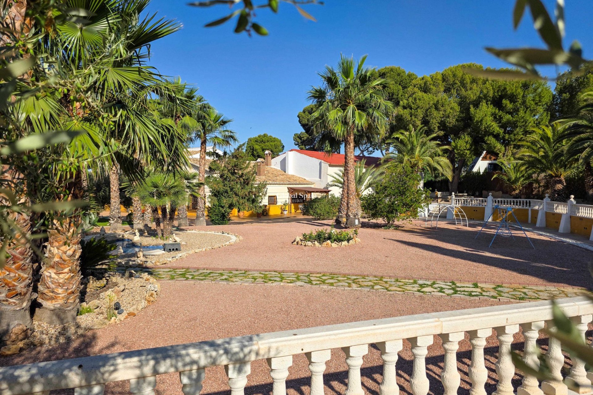 Wederverkoop - Villa -
Elda