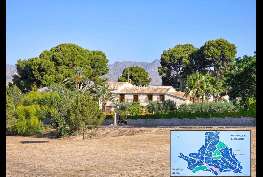 Wederverkoop - Villa -
Elda