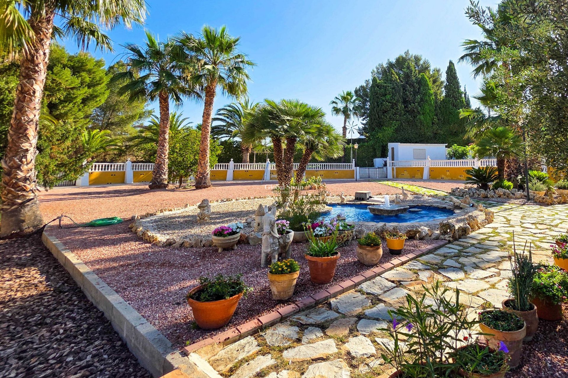 Wederverkoop - Villa -
Elda