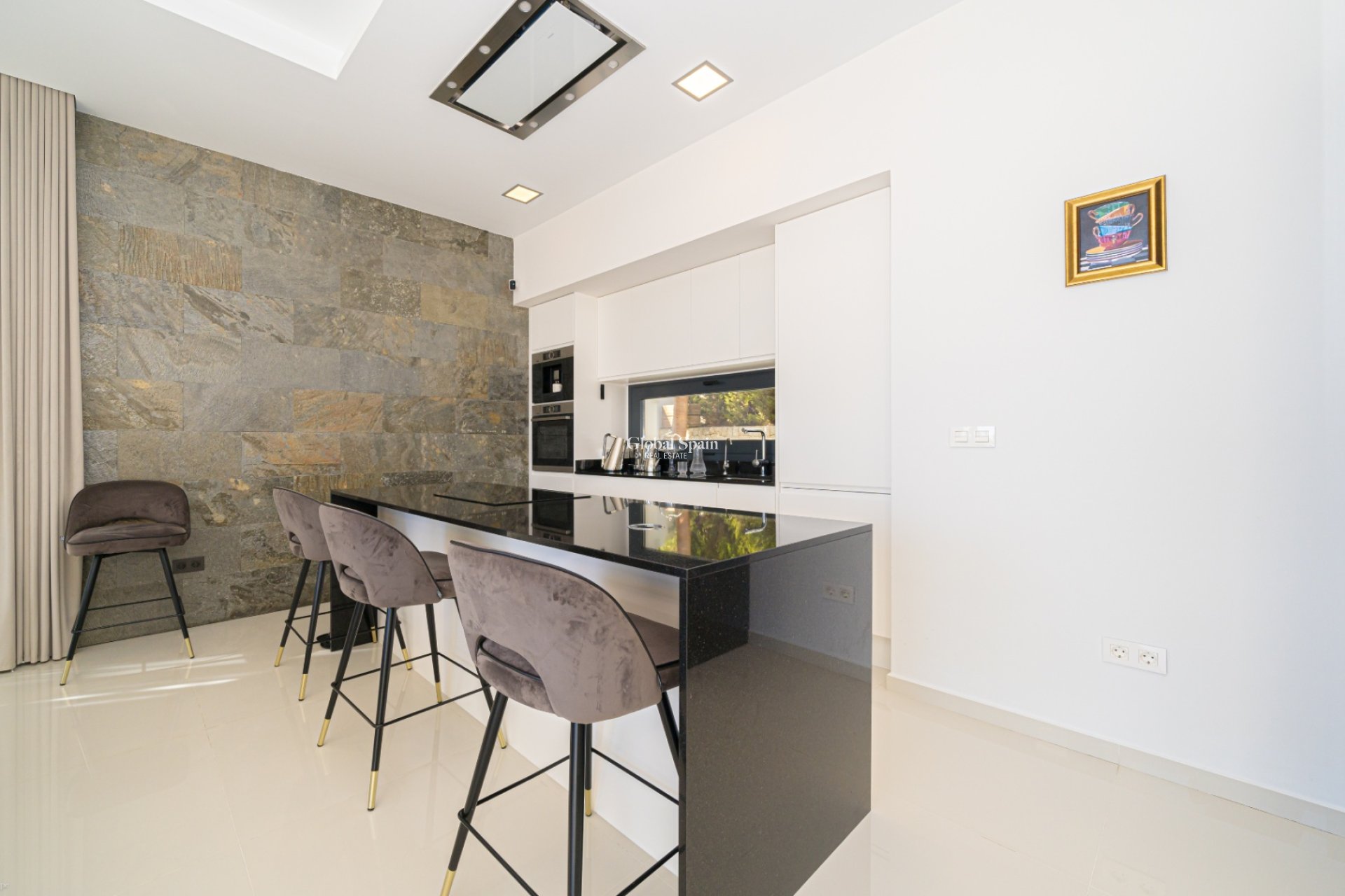 Wederverkoop - VILLA -
FINESTRAT - Costa Blanca