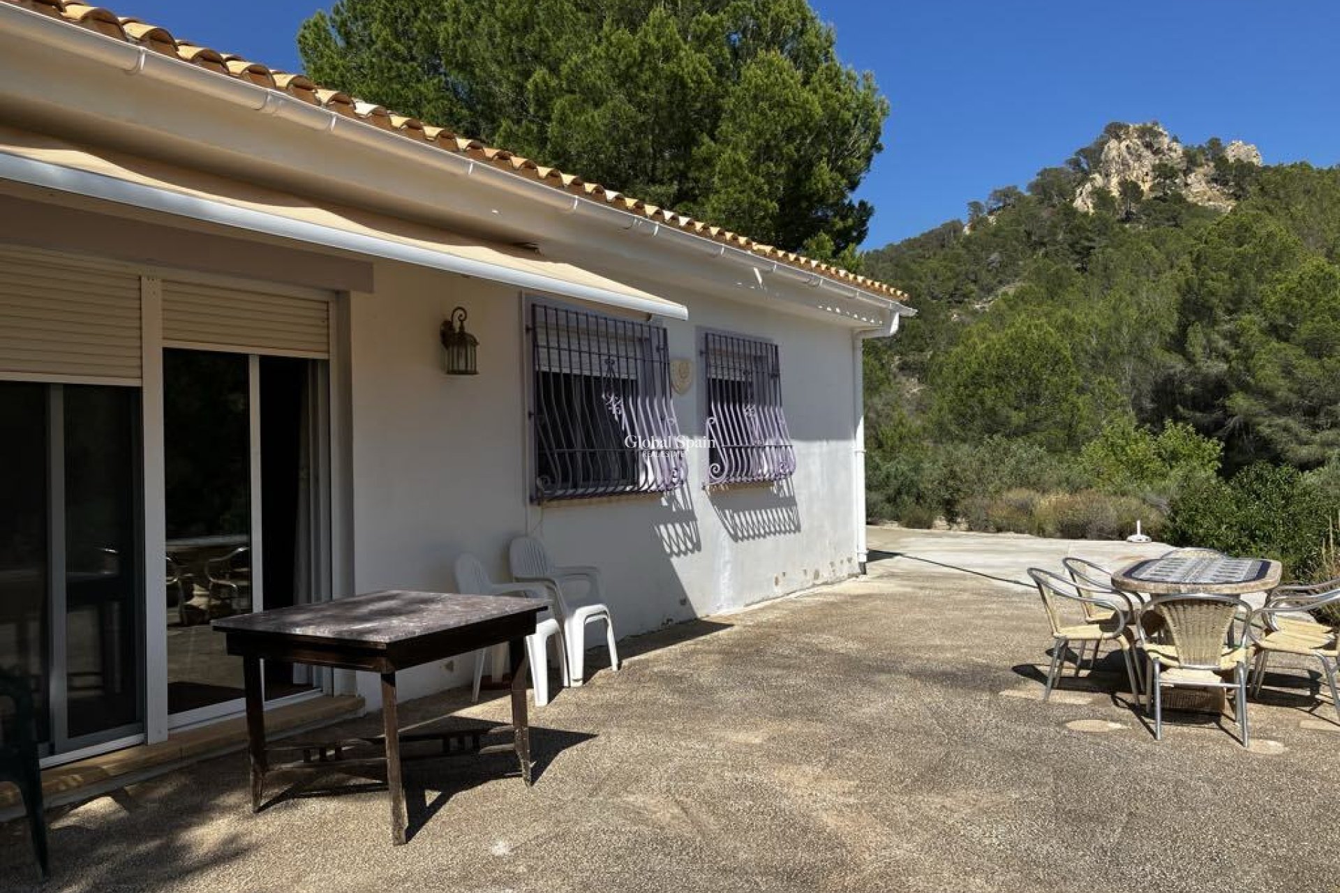 Wederverkoop - VILLA -
FINESTRAT - Costa Blanca