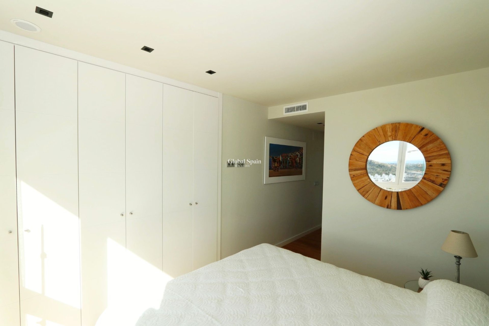 Wederverkoop - VILLA -
FINESTRAT - Costa Blanca