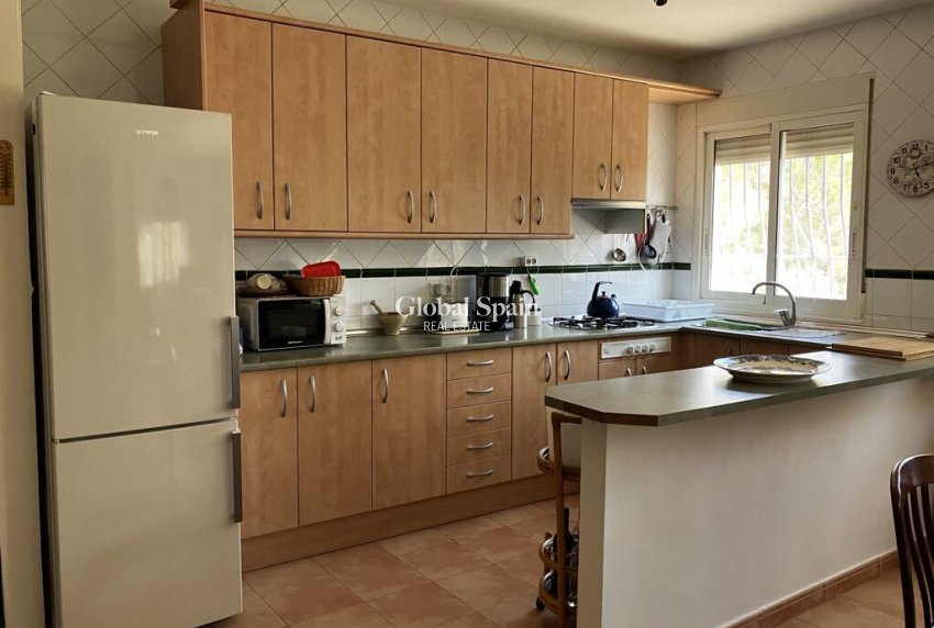 Wederverkoop - VILLA -
FINESTRAT - Costa Blanca