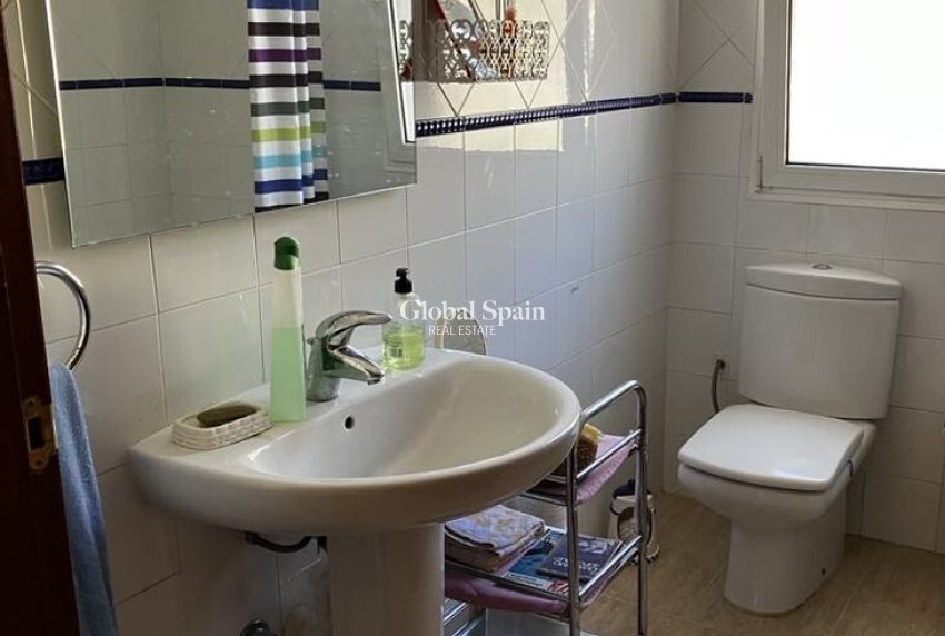 Wederverkoop - VILLA -
FINESTRAT - Costa Blanca