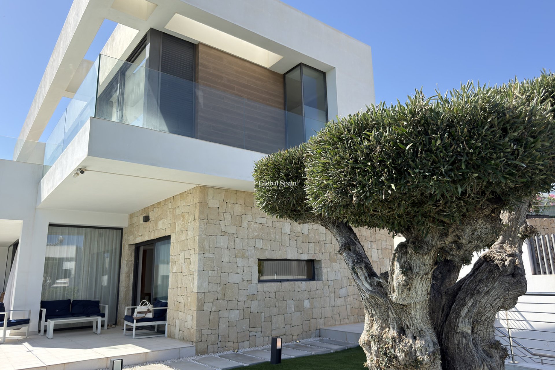 Wederverkoop - VILLA -
FINESTRAT - Costa Blanca