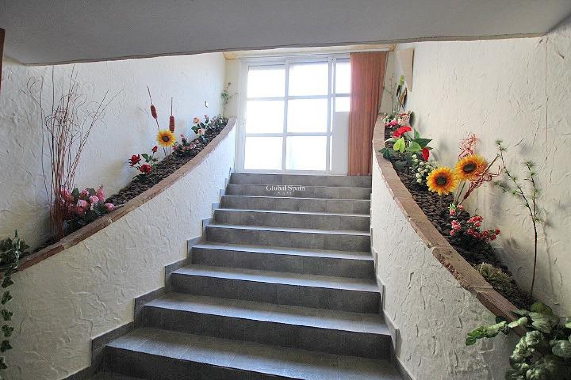 Wederverkoop - VILLA -
FORMENTERA DEL SEGURA - C- Cooperativa