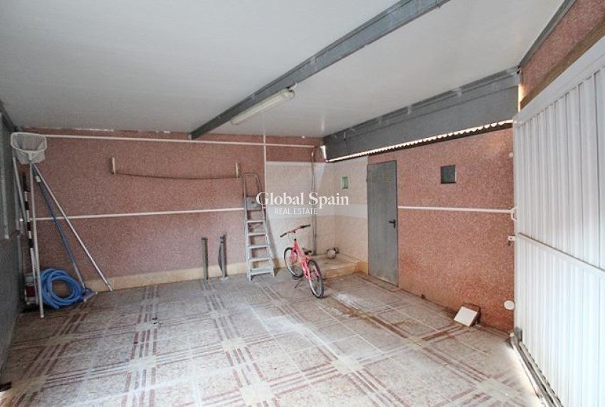 Wederverkoop - VILLA -
FORMENTERA DEL SEGURA - C- Cooperativa