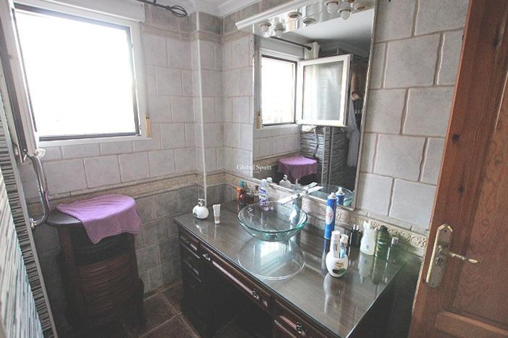 Wederverkoop - VILLA -
FORMENTERA DEL SEGURA - C- Cooperativa