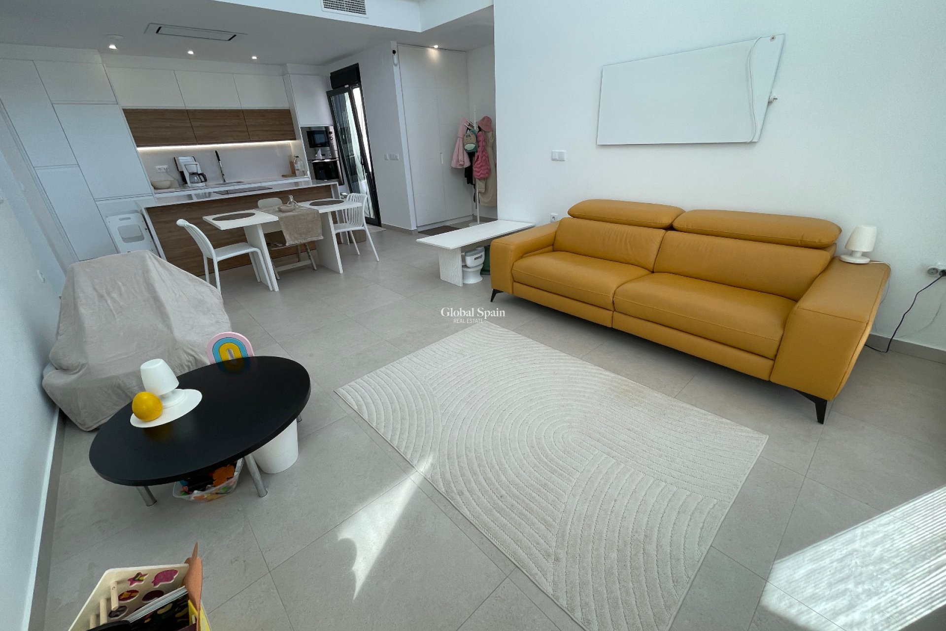 Wederverkoop - VILLA -
FORMENTERA DEL SEGURA - Costa Blanca