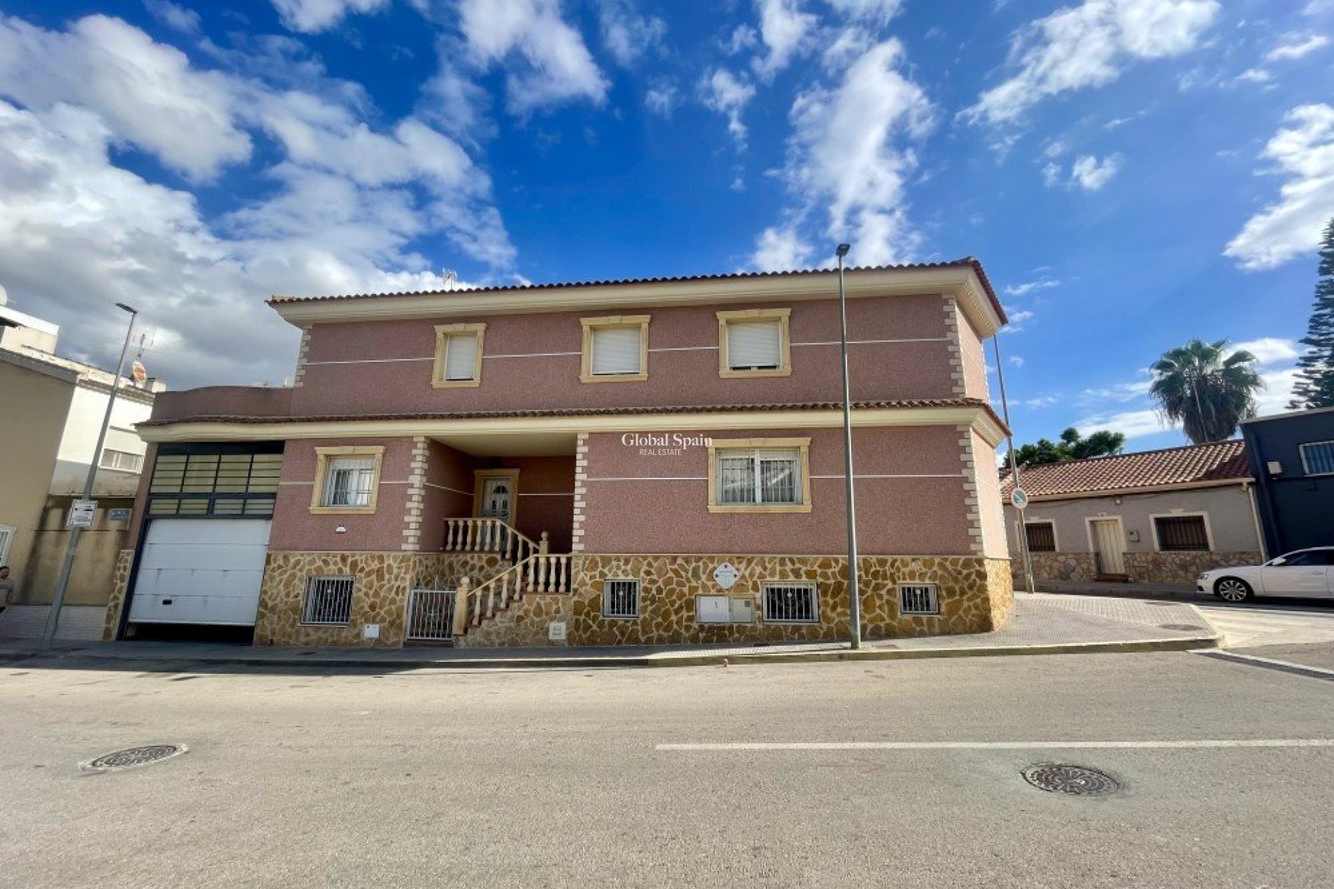 Wederverkoop - VILLA -
FORMENTERA DEL SEGURA - Costa Blanca