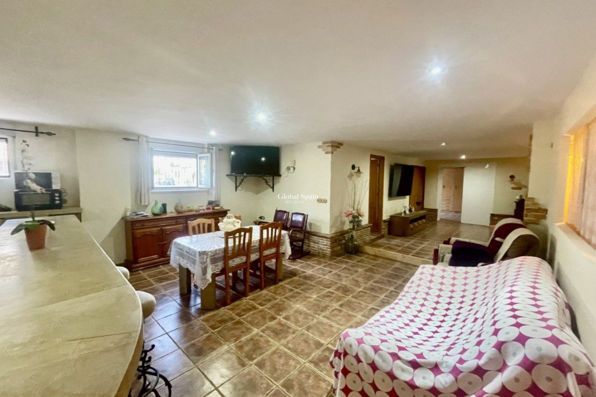 Wederverkoop - VILLA -
FORMENTERA DEL SEGURA - Costa Blanca