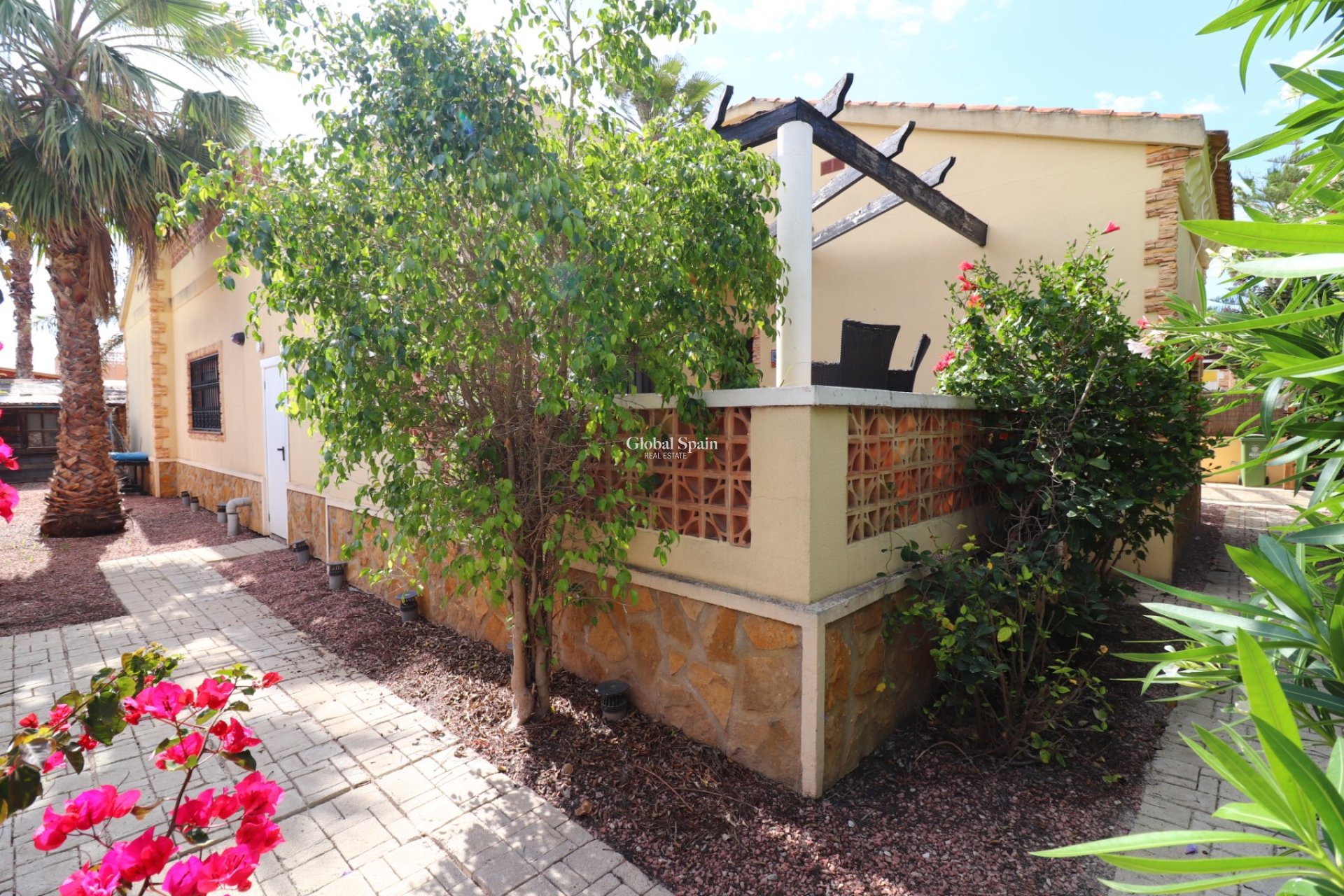 Wederverkoop - VILLA -
Formentera del Segura - Fincas de La Vega