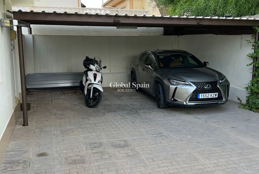 Wederverkoop - VILLA -
FORTUNA - Inland