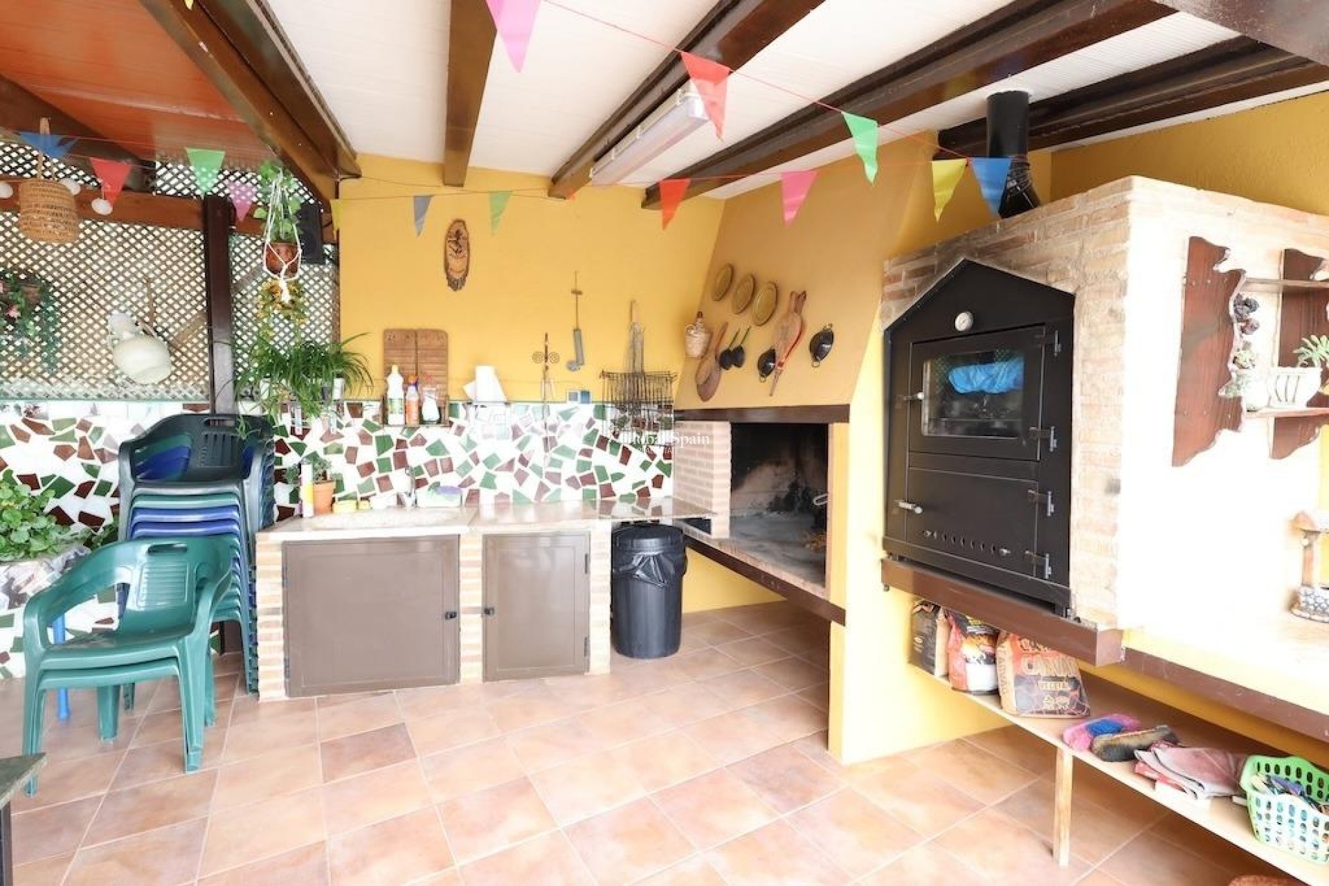 Wederverkoop - VILLA -
FORTUNA - Inland