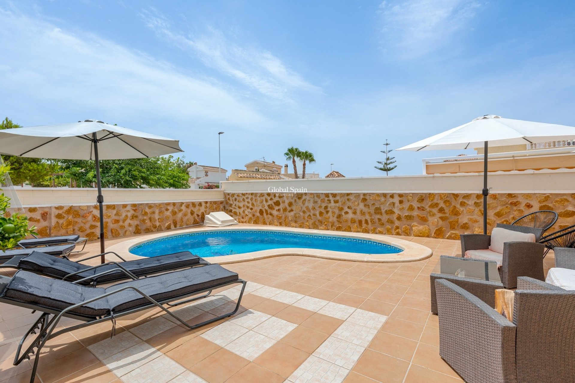 Wederverkoop - VILLA -
Gran Alacant - Costa Blanca