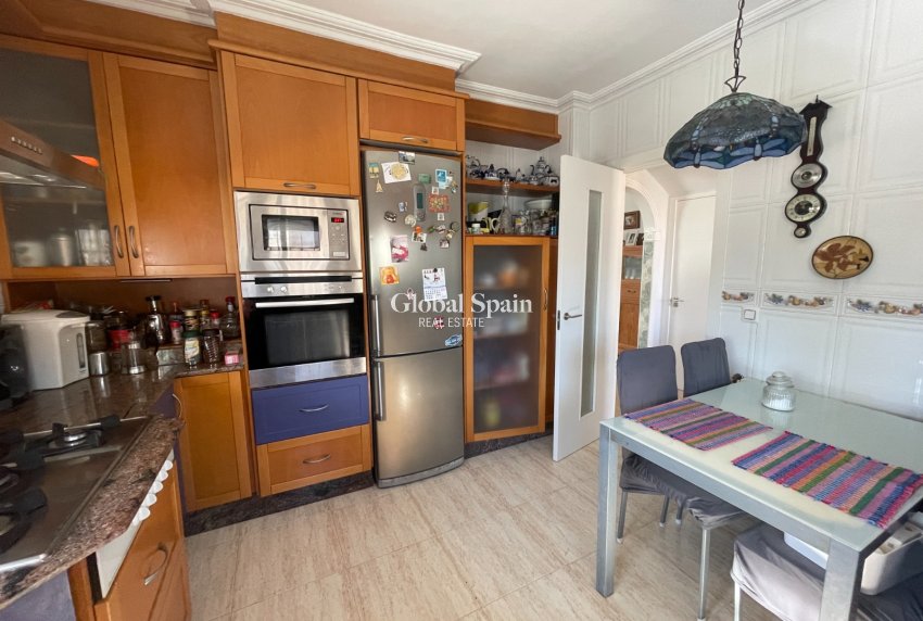 Wederverkoop - VILLA -
GUARDAMAR DEL SEGURA - Costa Blanca