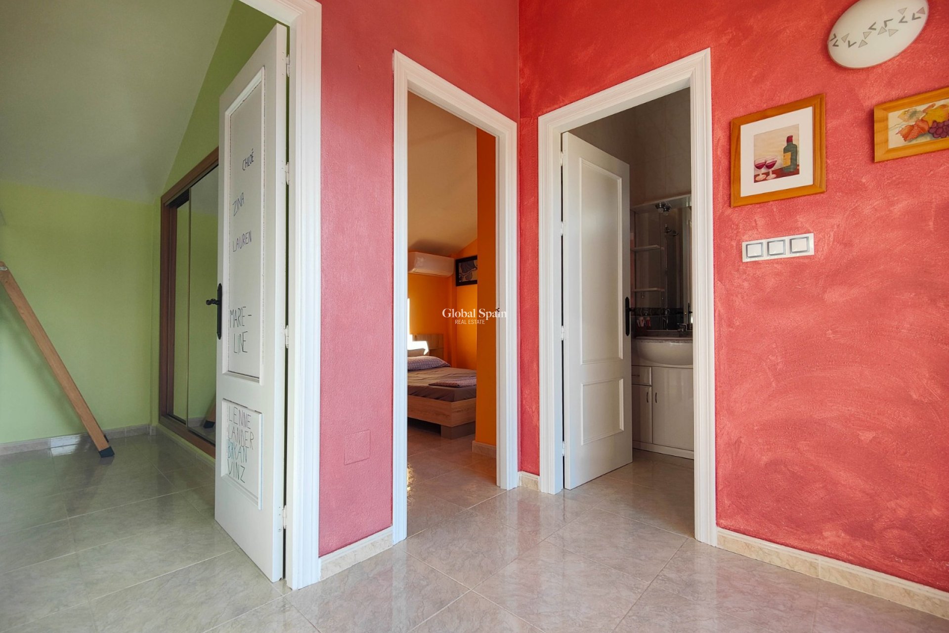 Wederverkoop - VILLA -
GUARDAMAR DEL SEGURA - Costa Blanca