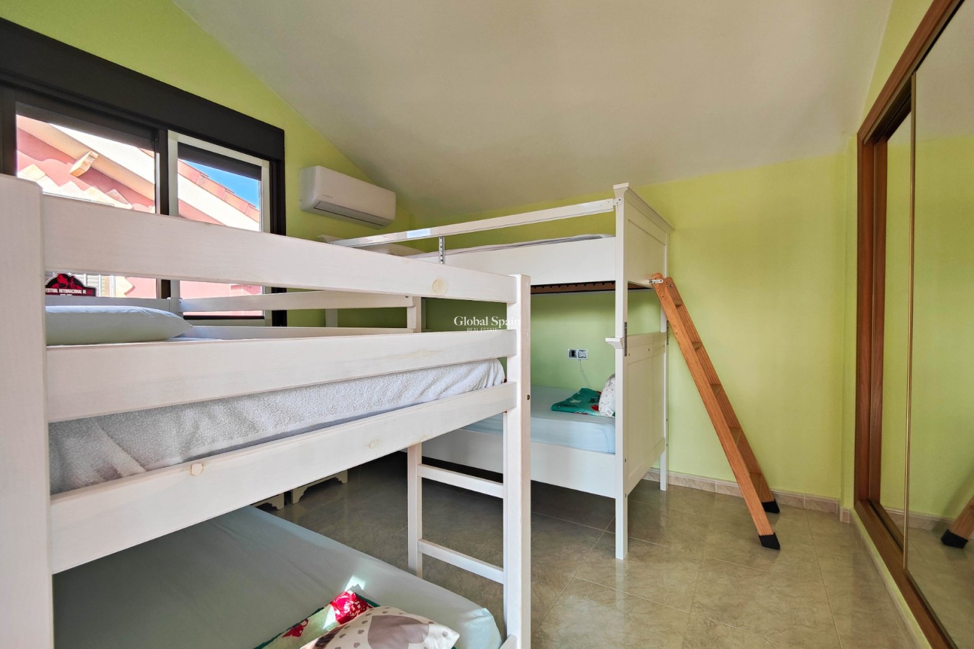 Wederverkoop - VILLA -
GUARDAMAR DEL SEGURA - Costa Blanca