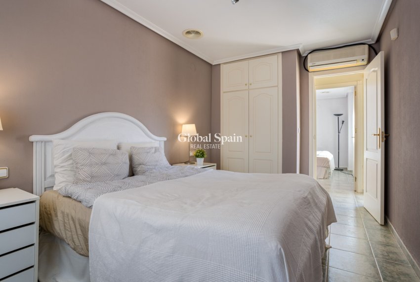 Wederverkoop - VILLA -
GUARDAMAR DEL SEGURA - Costa Blanca