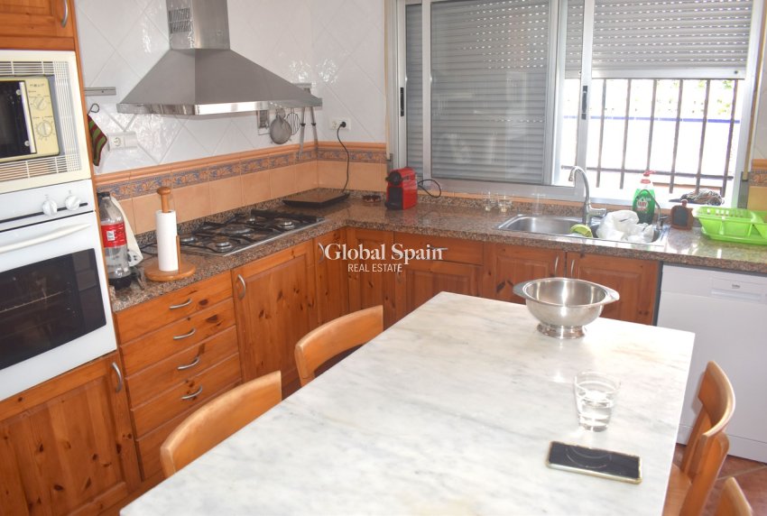 Wederverkoop - VILLA -
GUARDAMAR DEL SEGURA - Costa Blanca
