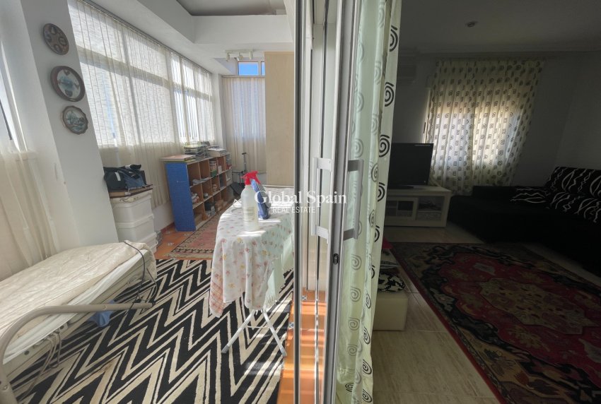 Wederverkoop - VILLA -
GUARDAMAR DEL SEGURA - Costa Blanca